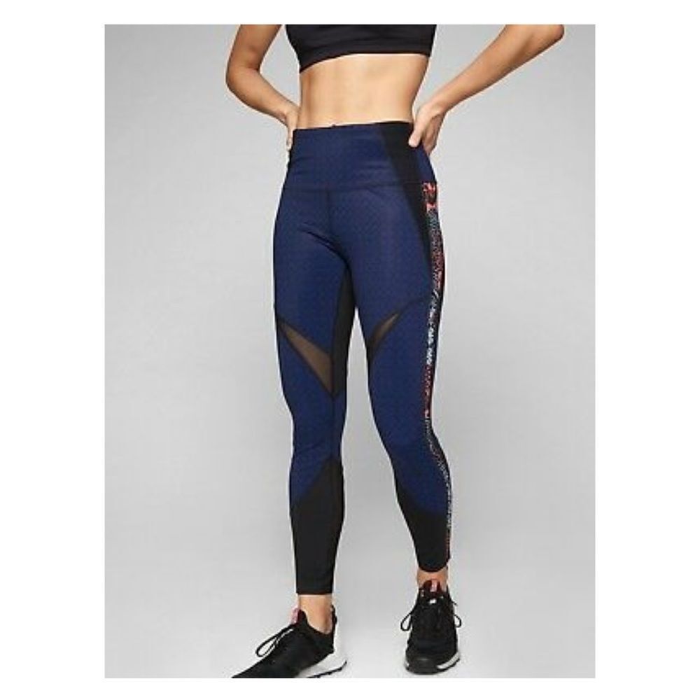 Athleta Lotus Precision 7/8 Tight SIZE Small